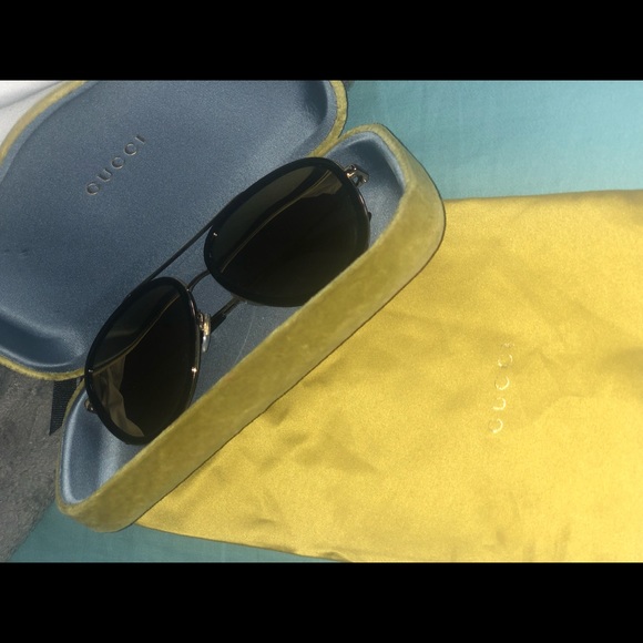 Gucci sunglasses - Picture 3 of 4